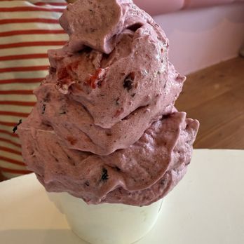 Creamy Boys - Mixed Berries - Ice Cream & Frozen Yogurt Near Me - El Segundo, California