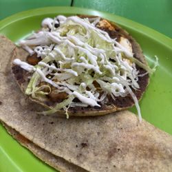 Las Quekas - Sope and Quesadilla