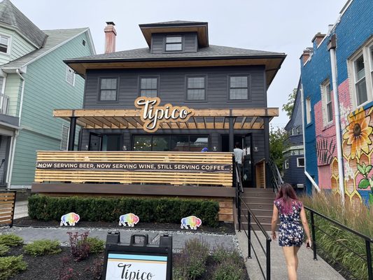 Tipico Coffee & Cafe by null