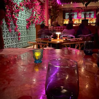 Bar Tabu - Restaurant - Salad Near Me - Chicago, Illinois