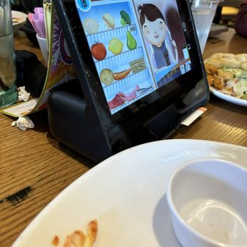 Olive Garden Italian Restaurant - BEWARE the "table game" fees on the bill - Italian Near Me - Concord, North Carolina