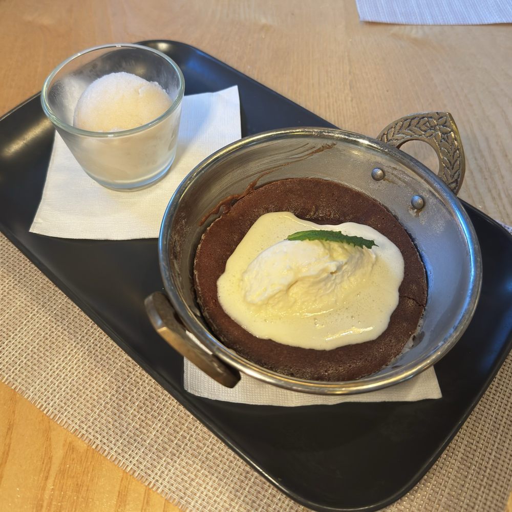 molten lava cake molten lava cake