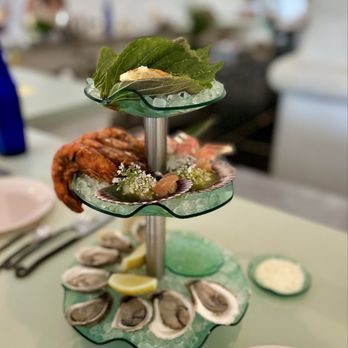 CENTO Raw Bar - Three-tier seafood tower - Seafood Near Me - Los Angeles, California CENTO Raw Bar - Three-tier seafood tower - Seafood Near Me - Los Angeles, California