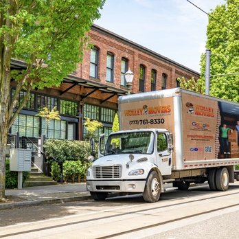 Wolley Movers - Whether it's local moving, long distance moving, residential moving or commercial moving, Wolley Movers is the best moving company for you! - Movers Near Me - Chicago, Illinois