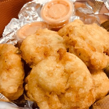 Bahamian Conch Shack - 10 Piece Conch Fritter Balls with Special Sauce - Food Trucks Near Me - Opa-locka, Florida