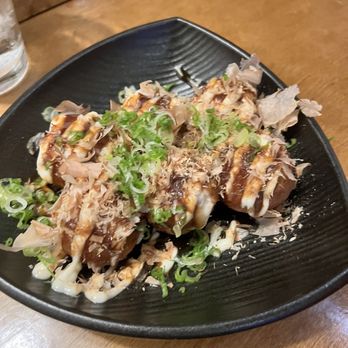 Shige Sushi Japanese Kitchen - Takoyaki - Sushi Bars Near Me - Cotati, California Shige Sushi Japanese Kitchen - Takoyaki - Sushi Bars Near Me - Cotati, California