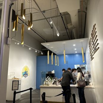 Indigo Cow - Inside - Ice Cream & Frozen Yogurt Near Me - Los Angeles, California