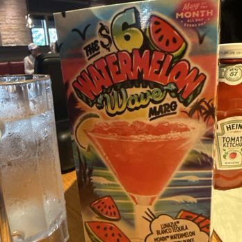 Roos Bar Patio Grill - chilis - Sports Bars Near Me - Weatherford, Texas