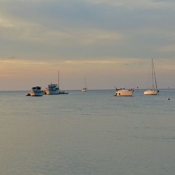 Night Kayak Key West - Boats off the dock - Paddleboarding Near Me - Key West, Florida Night Kayak Key West - Boats off the dock - Paddleboarding Near Me - Key West, Florida