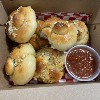 Plant Pizza - Garlic breads are great - Vegan Near Me - Cooper City, Florida Plant Pizza - Garlic breads are great - Vegan Near Me - Cooper City, Florida