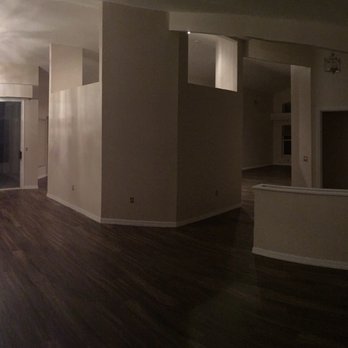 Joe's Carpets - a living room with hardwood floors - Carpeting Near Me - Inverness, Florida
