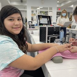 Lavish Nail Bar - Kids friendly