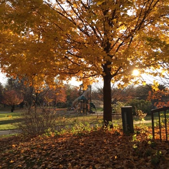 Mount Saint Mary Park - Botanical Gardens Near Me - St. Charles, Illinois