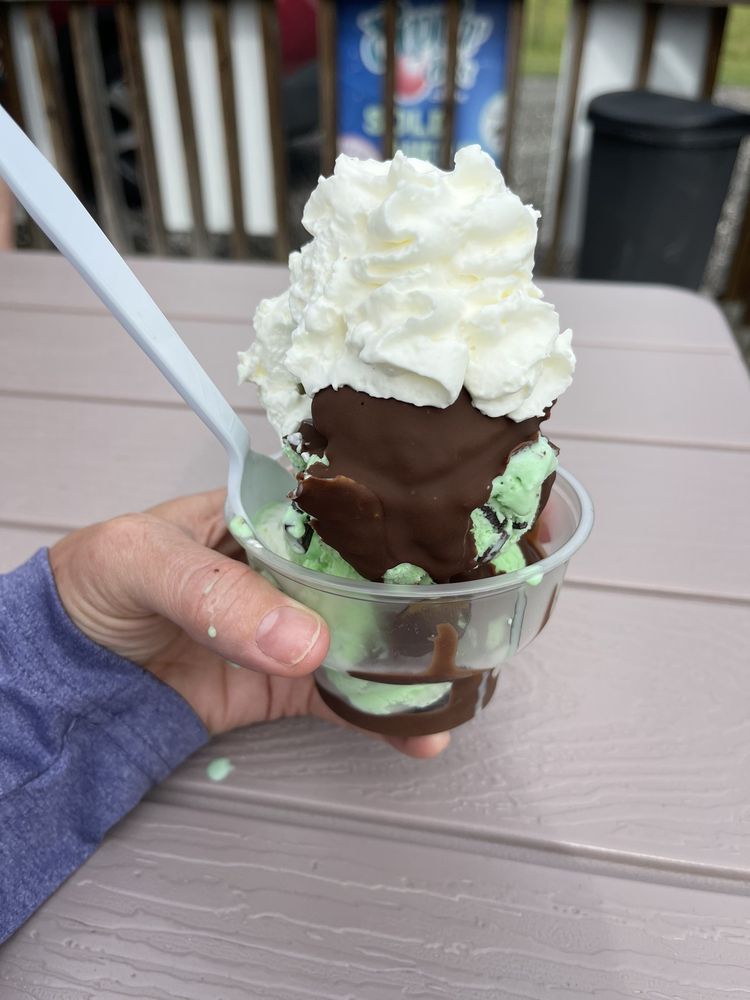 Tarkington Snoballs Logo