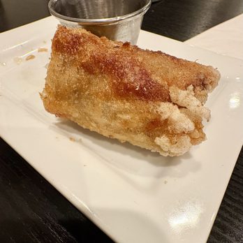 Que Viet - Best egg roll ever - Vietnamese Near Me - Minneapolis, Minnesota