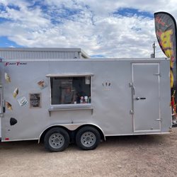 Raceway Dogs - Trailer ready to serve