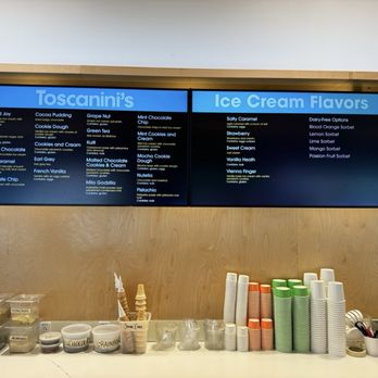 Toscanini's Ice Cream - Ice Cream & Frozen Yogurt Near Me - Cambridge, Massachusetts