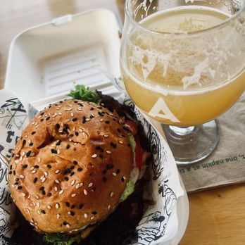 Smash Dunk BRGR - All-Star Burger - Burgers Near Me - Orlando, Florida