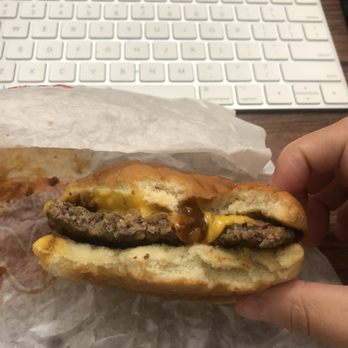 Wienerschnitzel - Chili Cheeseburger - Fast Food Near Me - Santa Clara, California Wienerschnitzel - Chili Cheeseburger - Fast Food Near Me - Santa Clara, California