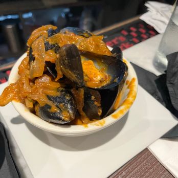 Ponty Bistro - Mussels - French Near Me - New York, New York