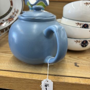 St Vincent De Paul - Tea pot - Thrift Stores Near Me - Escondido, California St Vincent De Paul - Tea pot - Thrift Stores Near Me - Escondido, California