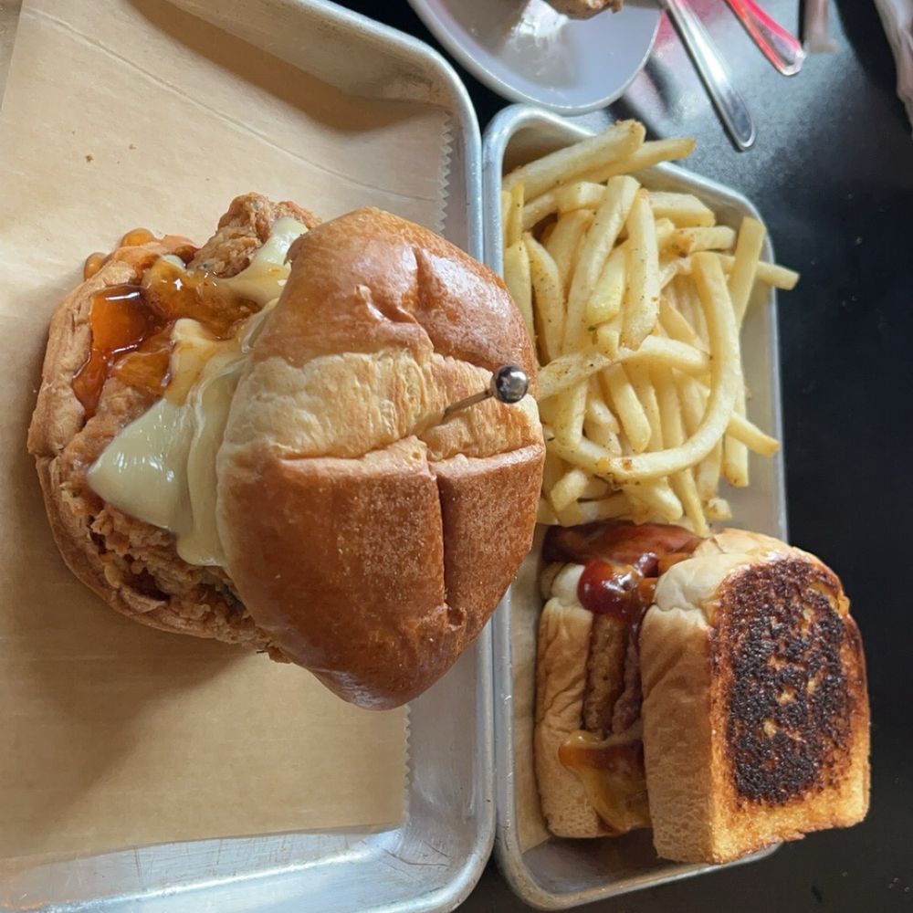 4th & State - Burger and Fry Combos - Lone Star And the jalapoppin chicken sandwich - Vegan Near Me - Columbus, Ohio 4th & State - Burger and Fry Combos - Lone Star And the jalapoppin chicken sandwich - Vegan Near Me - Columbus, Ohio