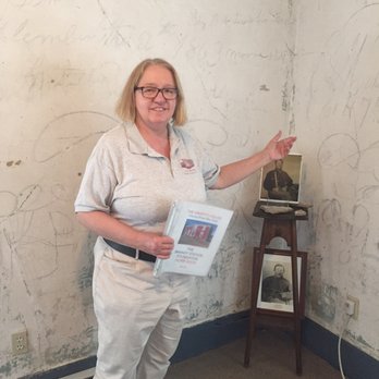 Graffiti House - Museums Near Me - Brandy Station, Virginia