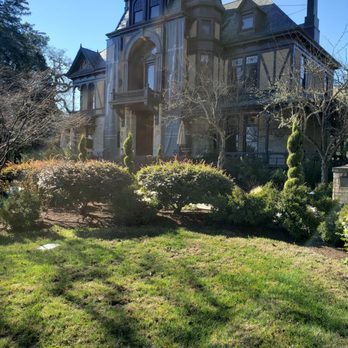 Beringer Vineyards - Wineries Near Me - St. Helena, California