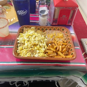 La Jefa Restaurant - Mexican Near Me - Anthony, Texas