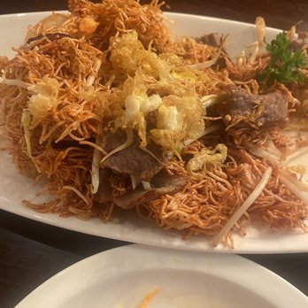 9Zaab - Fried Pad Thai with beef and shrimp  must get - Thai Near Me - Cambridge, Massachusetts