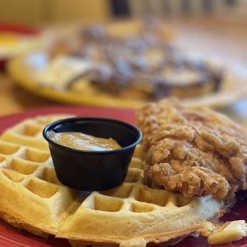 Dixie Cream Cafe - Chicken & Waffle   Great - Coffee & Tea Near Me - Windermere, Florida