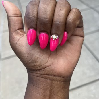 CreméLux Nail Spa - This was the second set since he messed up the first set and he was too lazy to replace the jewelry so he tried to paint over it. - Nail Salons Near Me - Baltimore, Maryland CreméLux Nail Spa - This was the second set since he messed up the first set and he was too lazy to replace the jewelry so he tried to paint over it. - Nail Salons Near Me - Baltimore, Maryland