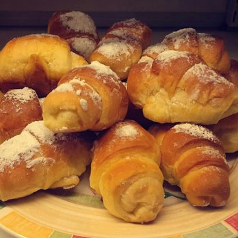 Polmag Deli - a plate of croissants - Delis Near Me - New Haven, Connecticut Polmag Deli - a plate of croissants - Delis Near Me - New Haven, Connecticut