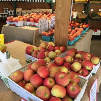 Howard's Apples Farm Market - Farmers Market Near Me - Chagrin Falls, Ohio