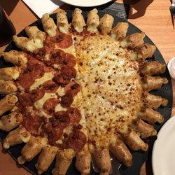 Pizza Hut UK - Cheesy bites crust, half triple pepperoni, half margherita.