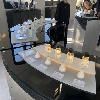 ELOREA - inside - Perfume Near Me - Los Angeles, California ELOREA - inside - Perfume Near Me - Los Angeles, California
