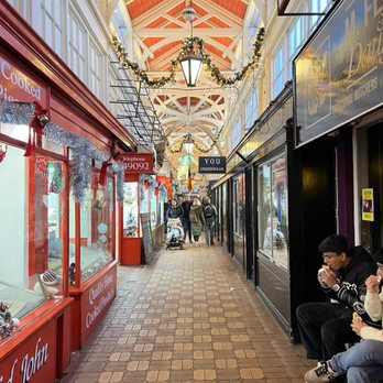 Oxford Covered Market - Farmers Market Near Me - Oxford, OXF Oxford Covered Market - Farmers Market Near Me - Oxford, OXF