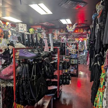 Cash 4 Chaos - There's a whole other side of the store with music, tees and lots of accessories - Men's Clothing Near Me - Las Vegas, Nevada Cash 4 Chaos - There's a whole other side of the store with music, tees and lots of accessories - Men's Clothing Near Me - Las Vegas, Nevada