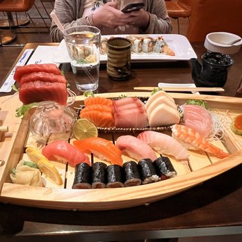 Kumo Sushi - Sushi and Sashimi Combo even got my 8yr old to eat one of the tuna rolls! - Japanese Near Me - Herndon, Virginia