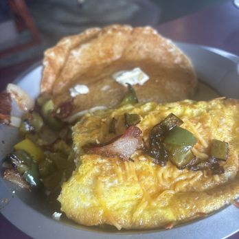 The Mother Lode - Omelette - Breakfast & Brunch Near Me - Baker City, Oregon