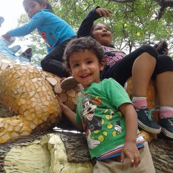 Mama Laura's Traveling Babysitter - Babysitting kids at the park. - House Sitters Near Me - Long Beach, California Mama Laura's Traveling Babysitter - Babysitting kids at the park. - House Sitters Near Me - Long Beach, California