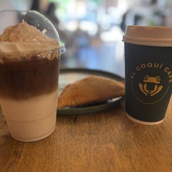 El Coqui Cafe - pastelillos, house cafe, oced coqui latte, sorillos, san sebastian - Desserts Near Me - Clifton, New Jersey