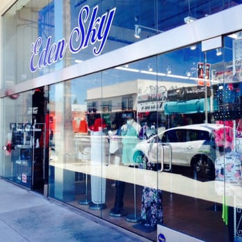 Eden Sky - The entrance of Eden Sky off of Melrose Avenue! - Women's Clothing Near Me - Los Angeles, California Eden Sky - The entrance of Eden Sky off of Melrose Avenue! - Women's Clothing Near Me - Los Angeles, California