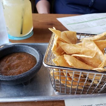 Margaritas - Chips n salsa - Mexican Near Me - Honolulu, Hawaii