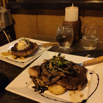 Monets Wine Bistro - 12oz Stake - French Near Me - Exeter, California