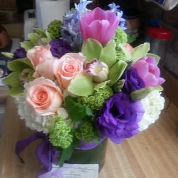 Palos Verdes Florist - Other side of my Moms Bouquet. - Florists Near Me - Rolling Hills Estates, California Palos Verdes Florist - Other side of my Moms Bouquet. - Florists Near Me - Rolling Hills Estates, California
