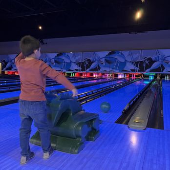Pinz - For the littles to help with bowling! - Arcades Near Me - Oakdale, Minnesota Pinz - For the littles to help with bowling! - Arcades Near Me - Oakdale, Minnesota