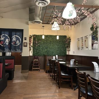 Poki Ramen & Sushi - Inside - Poke Near Me - San Juan Capistrano, California