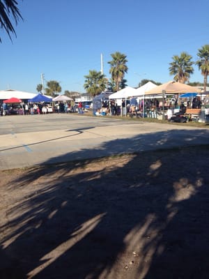 Beaches Green Market by null