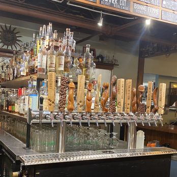 Broadway Brewery - Many Beers on Draft - Brewpubs Near Me - Columbia, Missouri Broadway Brewery - Many Beers on Draft - Brewpubs Near Me - Columbia, Missouri
